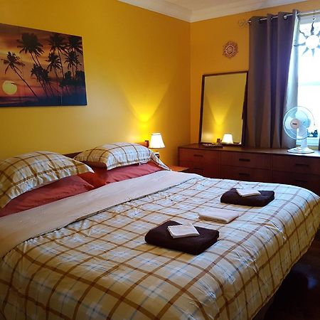 Gite Le Tresor Cache Bed & Breakfast เชลซี ภายนอก รูปภาพ
