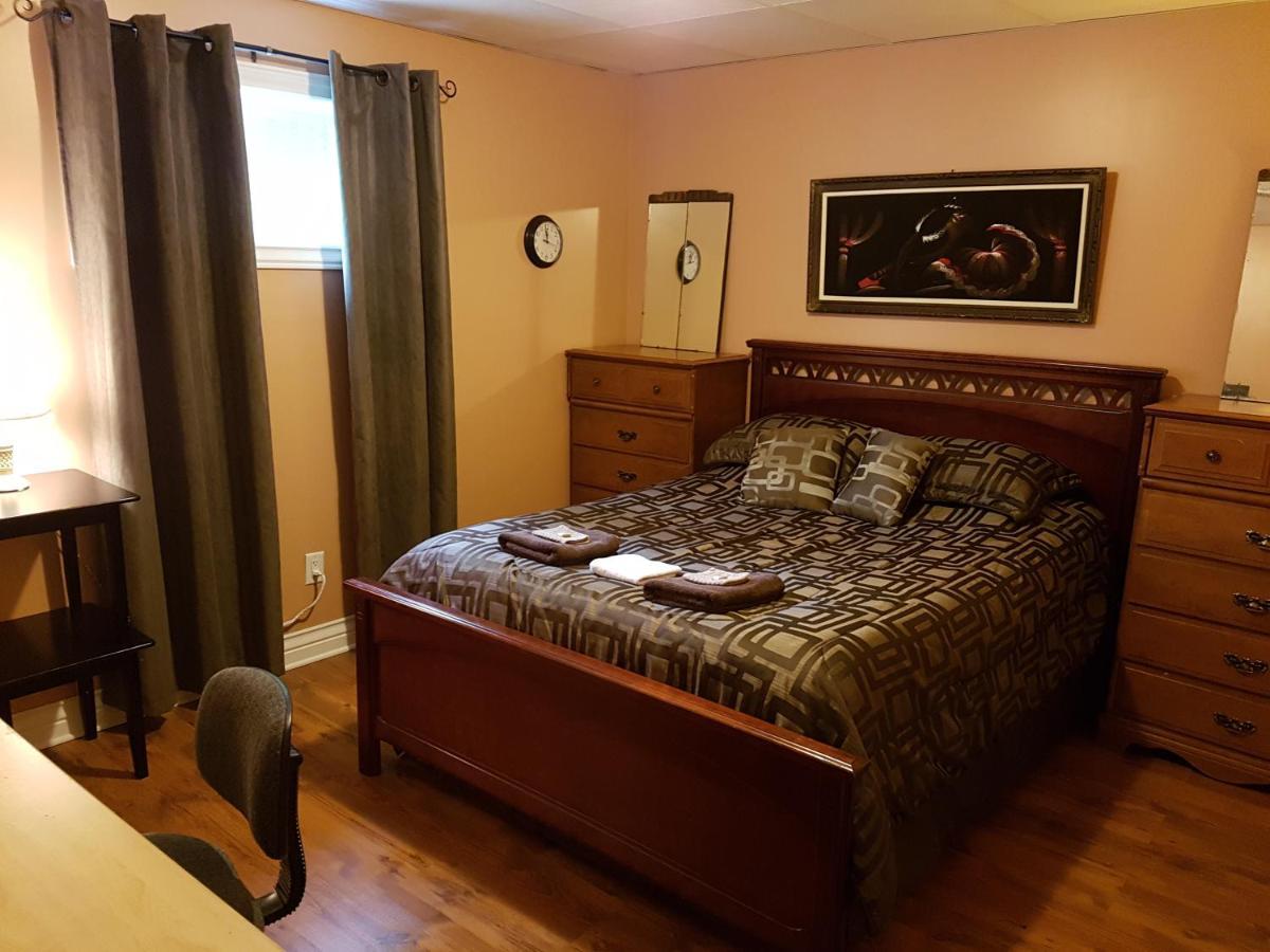 Gite Le Tresor Cache Bed & Breakfast เชลซี ภายนอก รูปภาพ