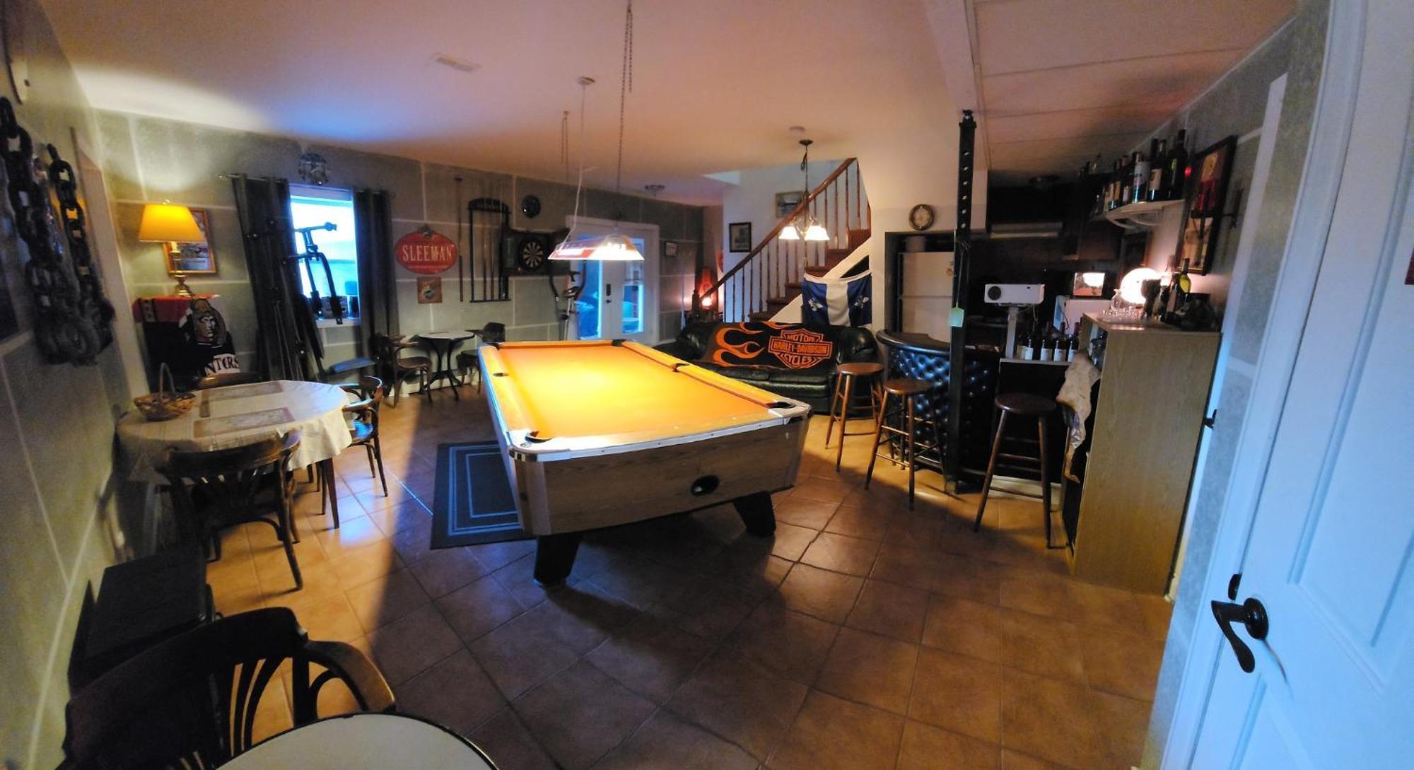 Gite Le Tresor Cache Bed & Breakfast เชลซี ภายนอก รูปภาพ
