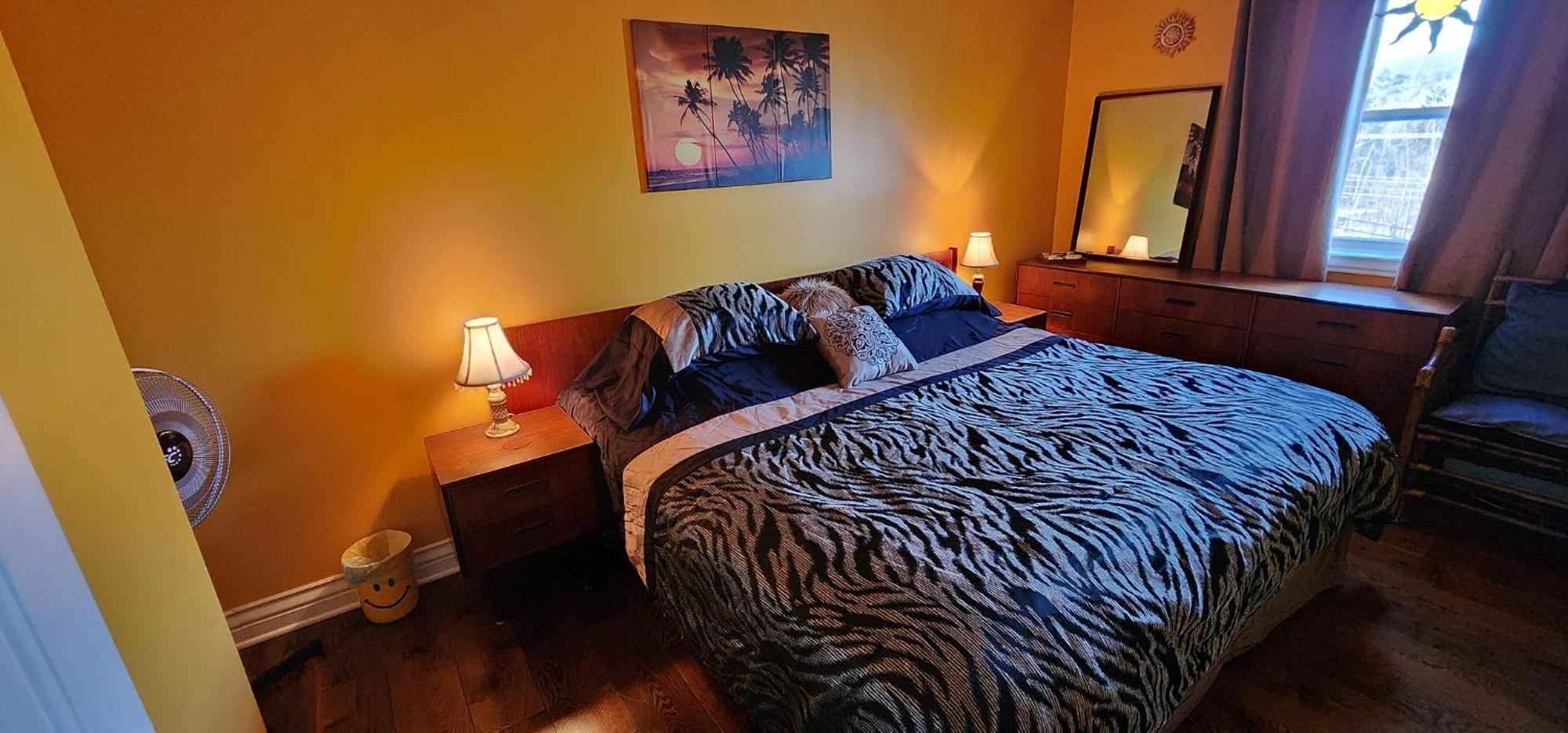 Gite Le Tresor Cache Bed & Breakfast เชลซี ภายนอก รูปภาพ